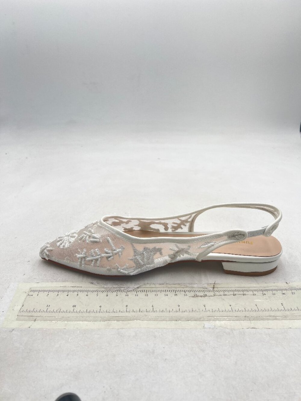 White Women Elegant Pointed Toe Embroidered Mesh Slingback Ballet Flats Shoes